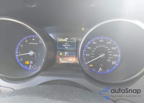 2015 Subaru Legacy 3.6R Limited z USA, uszkodzony, nr VIN 4S3BNEJ6XF3003926